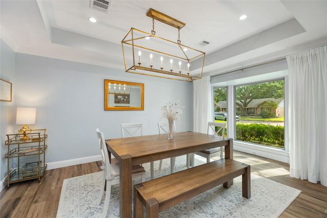 4907 Golf Drive, Houston, TX 77018