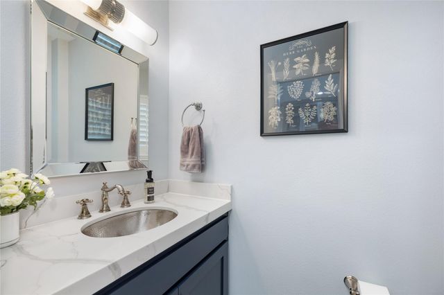 4907 Golf Drive, Houston, TX 77018