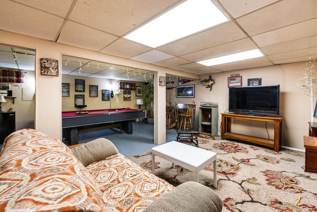 15 Pendleton Lane, Londonderry, NH 03053