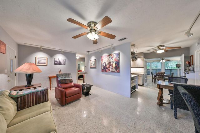 5934 115TH LANE, Seminole, FL 33772