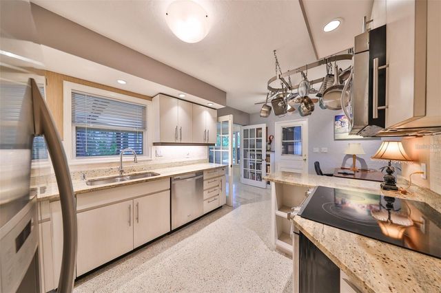 5934 115TH LANE, Seminole, FL 33772