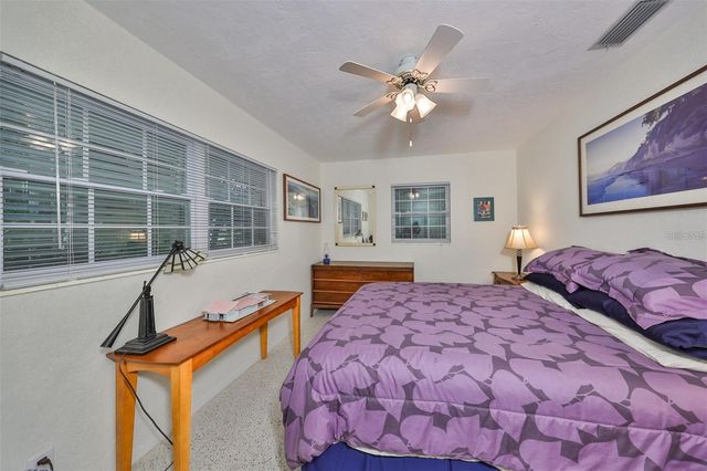 5934 115TH LANE, Seminole, FL 33772