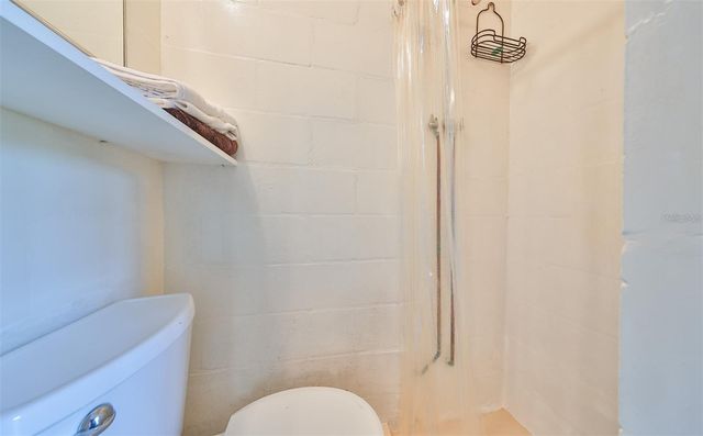 5934 115TH LANE, Seminole, FL 33772