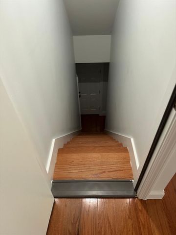 15 Porter St, Everett, MA 02149