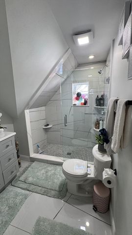 15 Porter St, Everett, MA 02149