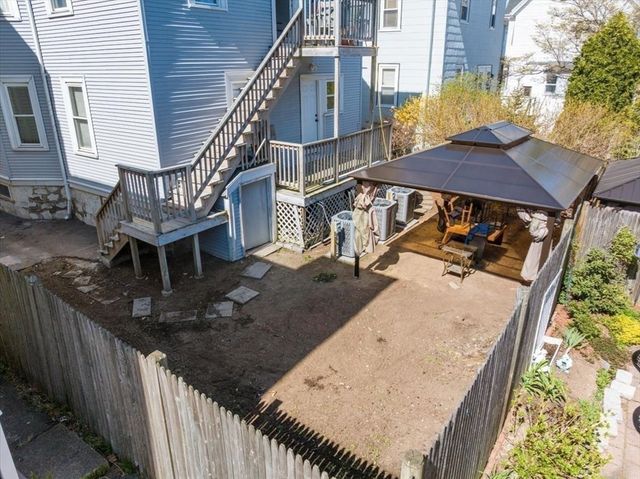15 Porter St, Everett, MA 02149