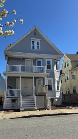 15 Porter St, Everett, MA 02149