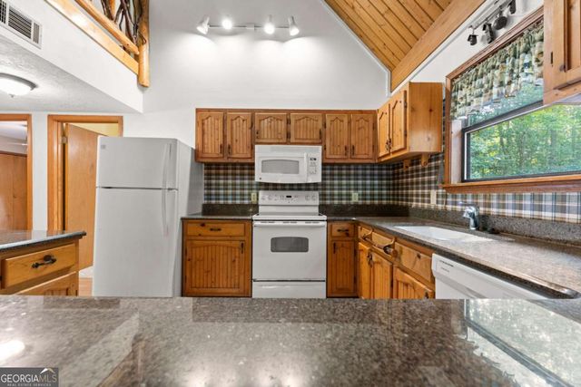 318 Horseshoe Lane, Dahlonega, GA 30533