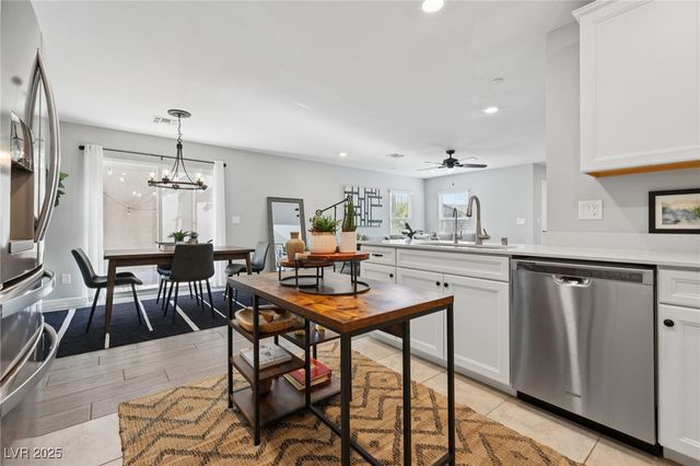 1141 Glistening Acres Avenue, North Las Vegas, NV 89086