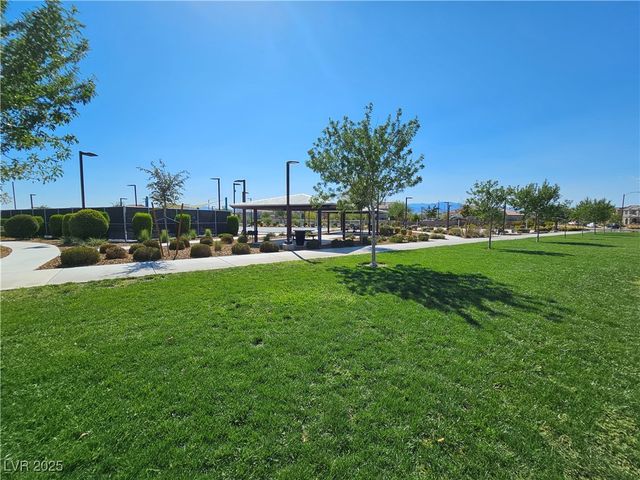 1141 Glistening Acres Avenue, North Las Vegas, NV 89086