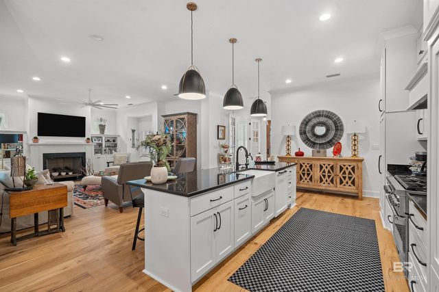 825 Apricot Lane, Fairhope, AL 36532