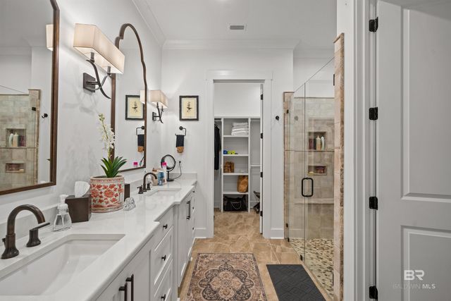 825 Apricot Lane, Fairhope, AL 36532