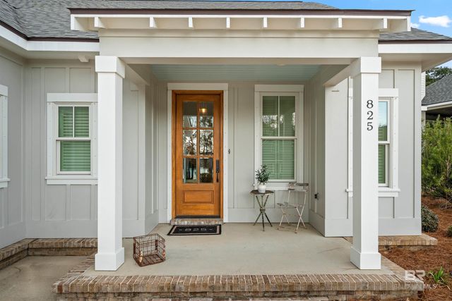 825 Apricot Lane, Fairhope, AL 36532