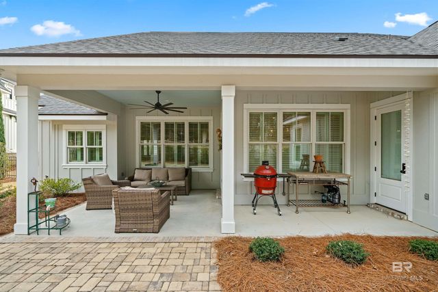 825 Apricot Lane, Fairhope, AL 36532
