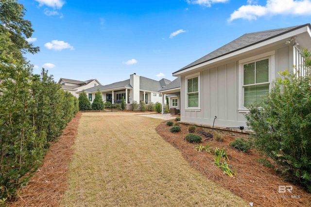 825 Apricot Lane, Fairhope, AL 36532