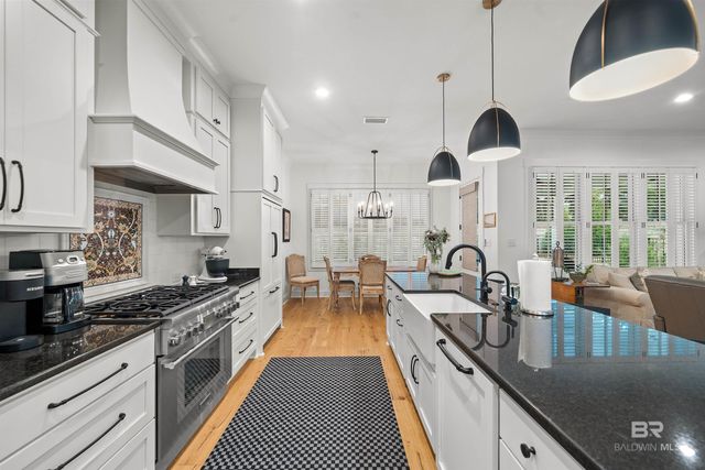 825 Apricot Lane, Fairhope, AL 36532