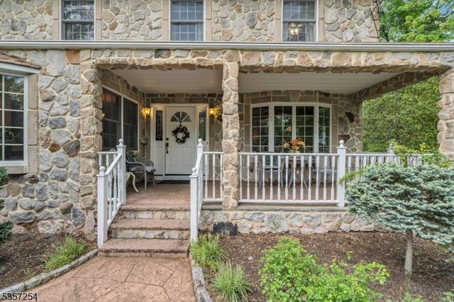 30 Robbins Ave, Berkeley Heights Twp., NJ 07922