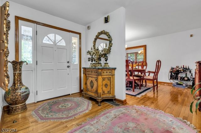 30 Robbins Ave, Berkeley Heights Twp., NJ 07922