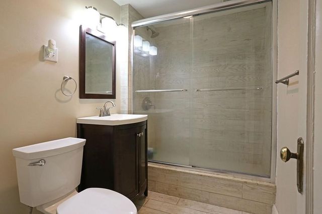 466 Commonwealth Ave 301, Boston, MA 02215
