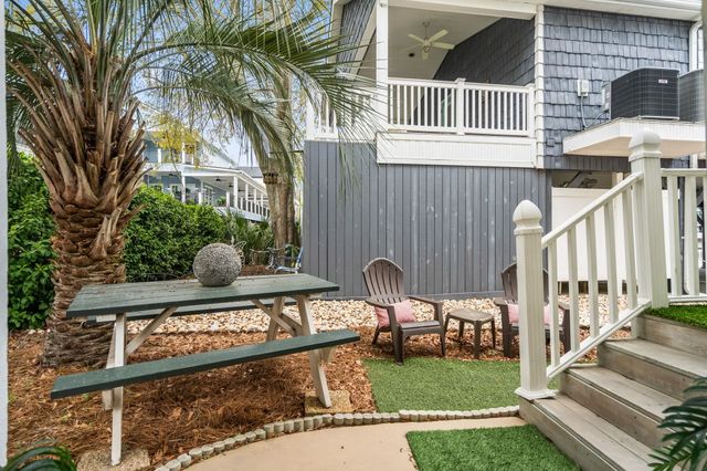 6001 - 305 S Kings Hwy., Myrtle Beach, SC 29575