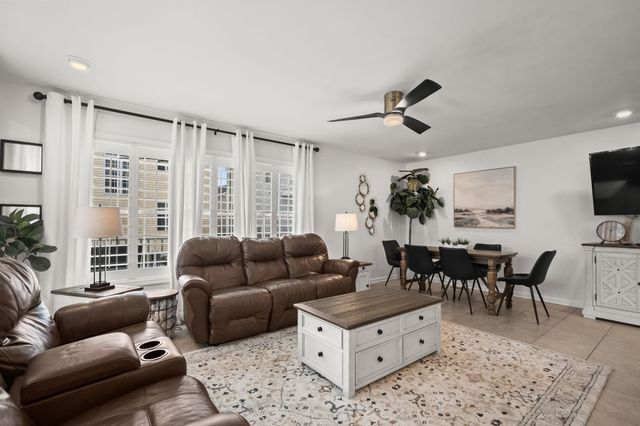 6001 - 305 S Kings Hwy., Myrtle Beach, SC 29575