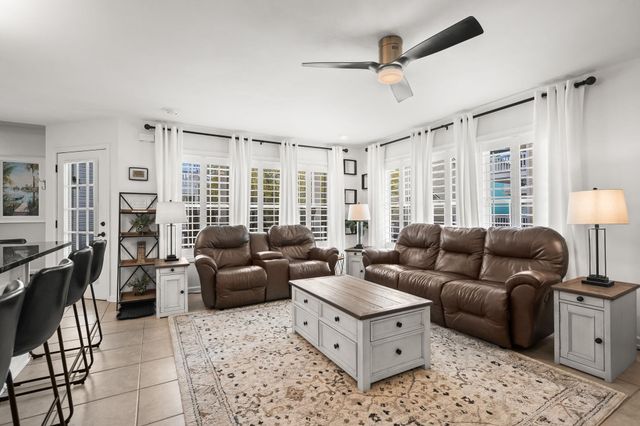 6001 - 305 S Kings Hwy., Myrtle Beach, SC 29575