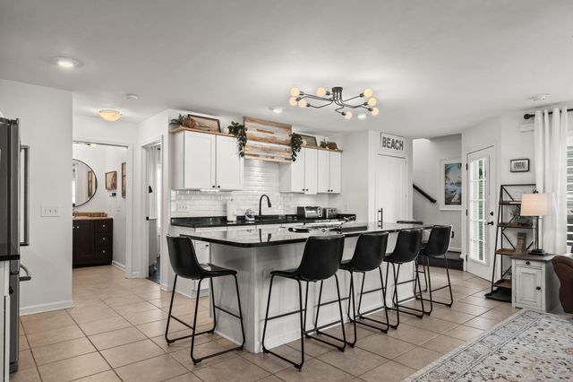 6001 - 305 S Kings Hwy., Myrtle Beach, SC 29575