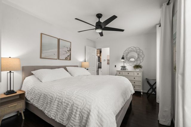 6001 - 305 S Kings Hwy., Myrtle Beach, SC 29575