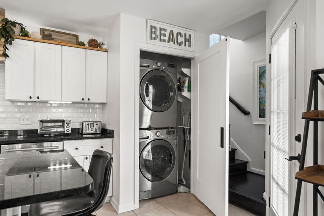 6001 - 305 S Kings Hwy., Myrtle Beach, SC 29575