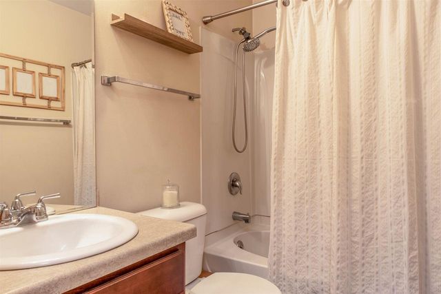 5351 Garden View Court, Madison, WI 53713