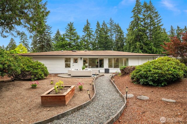 14213 143rd Avenue SE, Renton, WA 98059