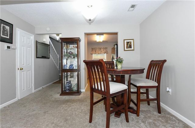 2667 Cottage Place, Greensboro, NC 27455