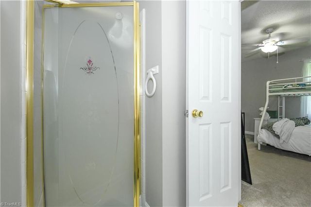 2667 Cottage Place, Greensboro, NC 27455