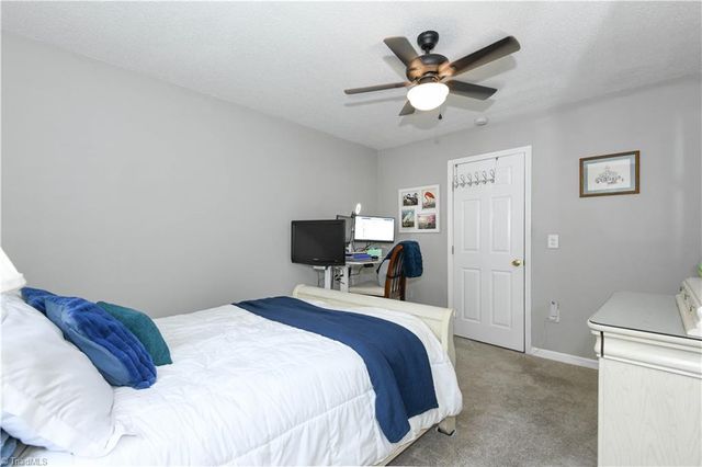 2667 Cottage Place, Greensboro, NC 27455