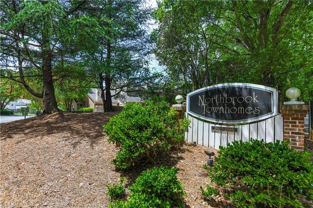 2667 Cottage Place, Greensboro, NC 27455