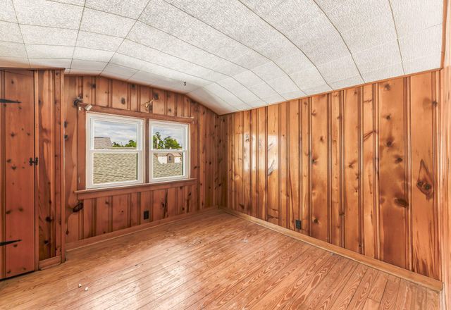 208 LEHIGH AVE, Gloucester City, NJ 08030