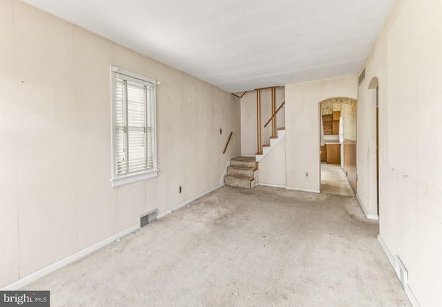 208 LEHIGH AVE, Gloucester City, NJ 08030