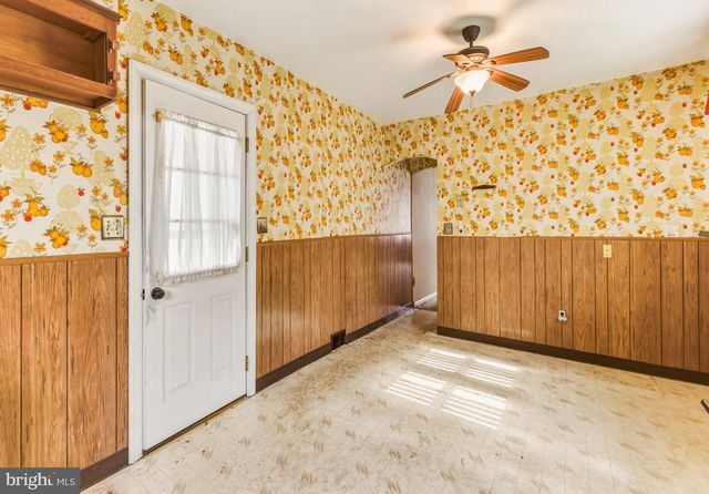 208 LEHIGH AVE, Gloucester City, NJ 08030