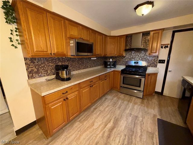 448 Meadowbrook Avenue, Boardman, OH 44512