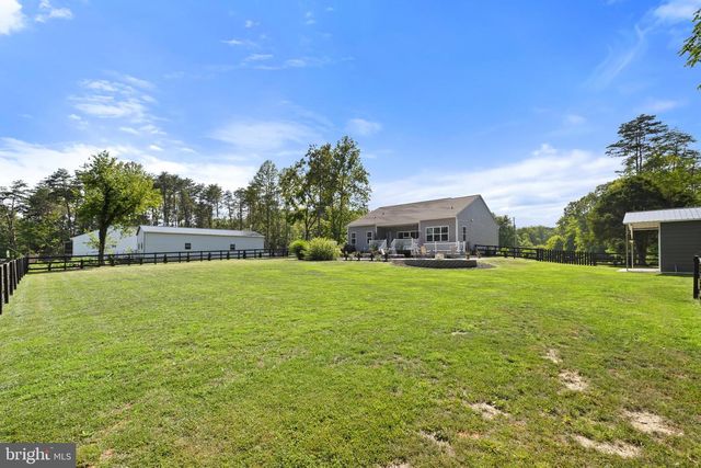 3283 FLAT RUN RD, Locust Grove, VA 22508