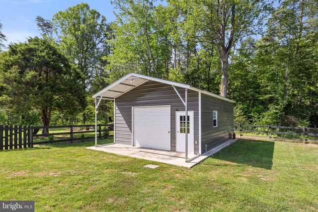 3283 FLAT RUN RD, Locust Grove, VA 22508