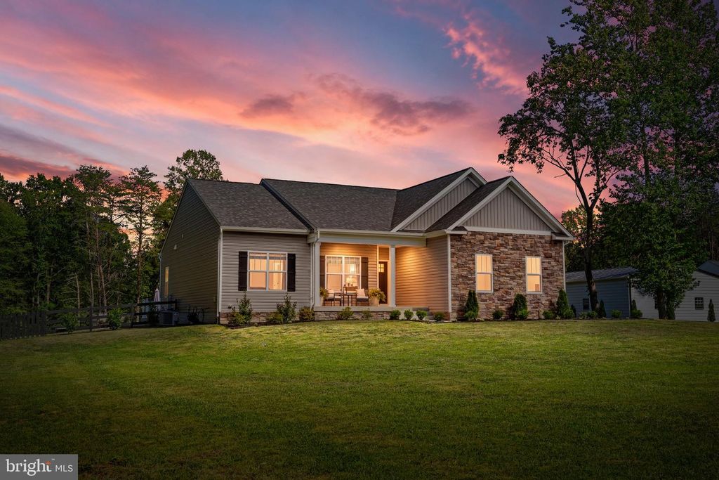 3283 FLAT RUN RD, Locust Grove, VA 22508