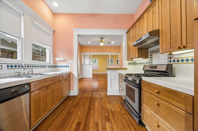 1219 W Drew Street, Houston, TX 77006