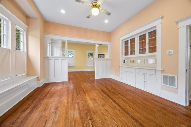 1219 W Drew Street, Houston, TX 77006