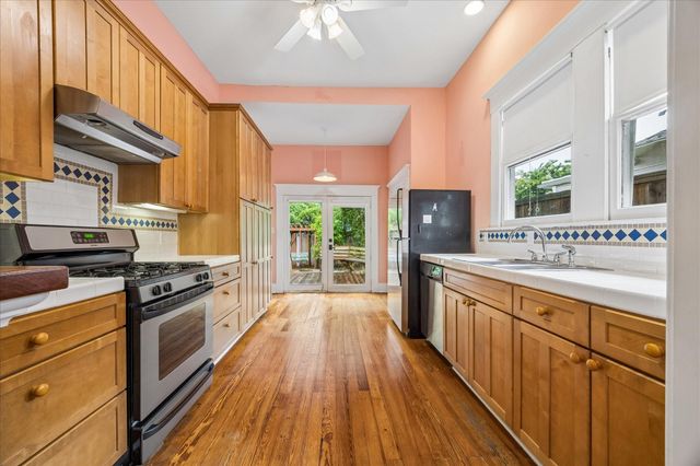 1219 W Drew Street, Houston, TX 77006
