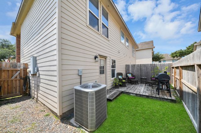6222 Skyline Drive 26, Houston, TX 77057