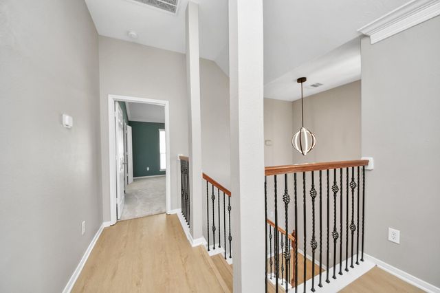 6222 Skyline Drive 26, Houston, TX 77057