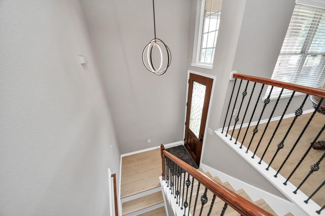 6222 Skyline Drive 26, Houston, TX 77057