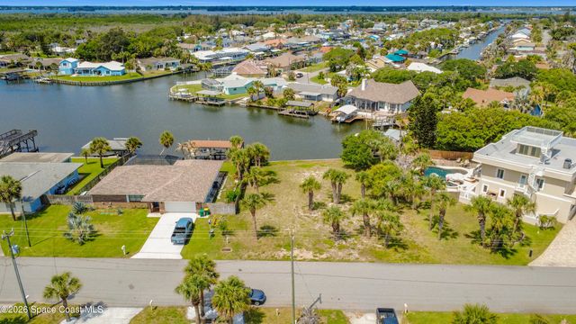 111 Mohican Way, Melbourne Beach, FL 32951