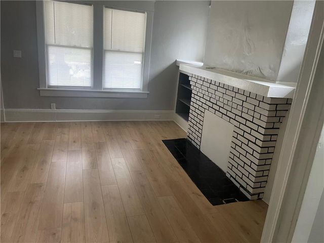 1127 Metropolitan Parkway SW, Atlanta, GA 30310